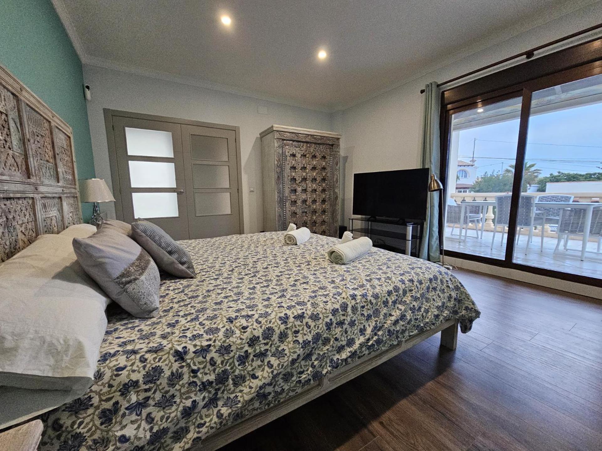 Luxury Villa - Pool, Hot Tub, Aircon, Tvs, Home Cinema, Office, Gbit Internet, Sports Equipment Calpe Zewnętrze zdjęcie
