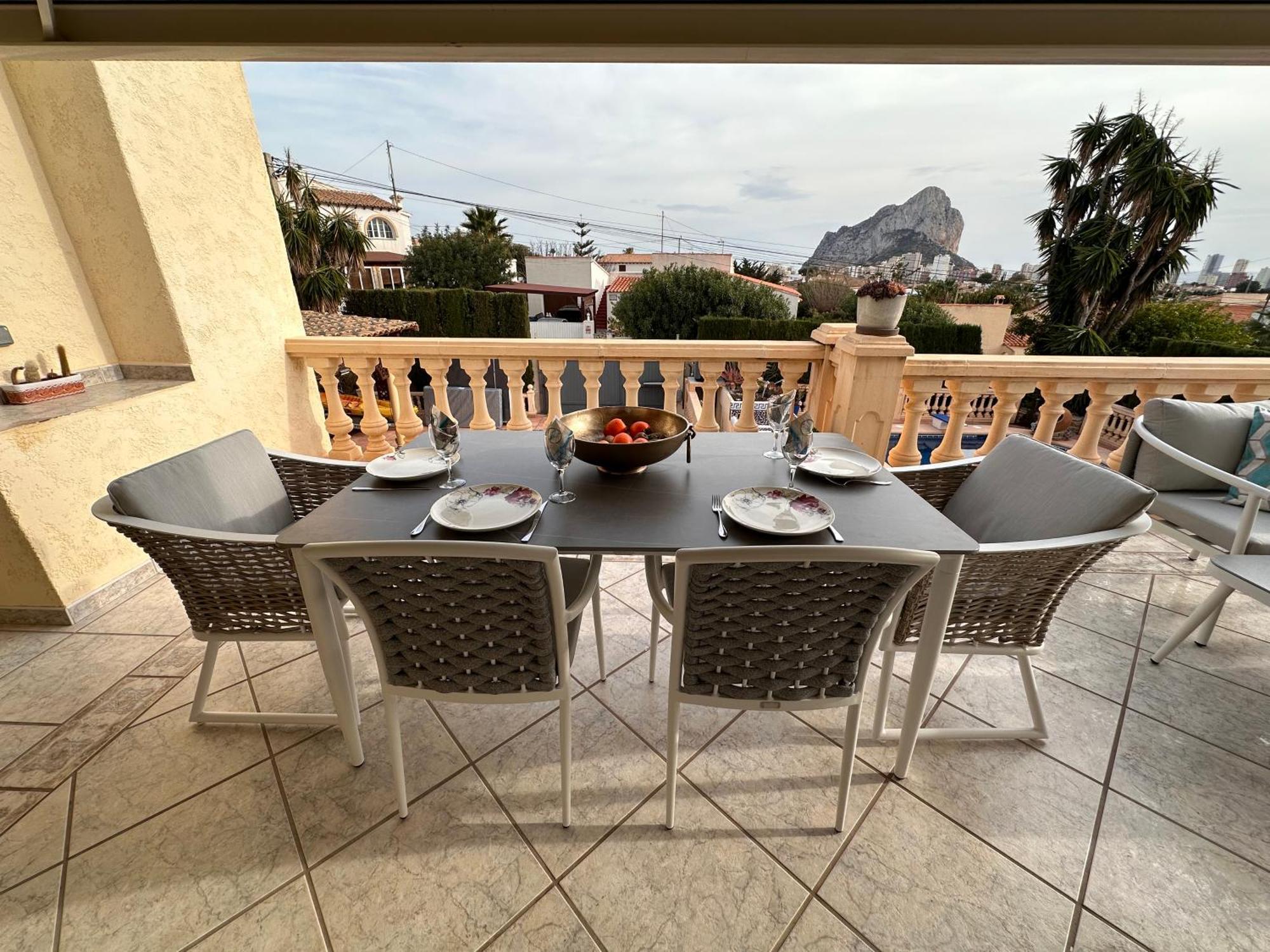 Luxury Villa - Pool, Hot Tub, Aircon, Tvs, Home Cinema, Office, Gbit Internet, Sports Equipment Calpe Zewnętrze zdjęcie